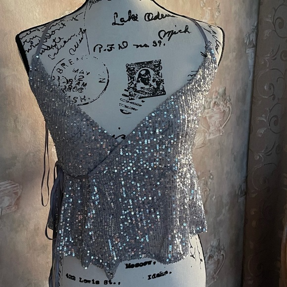 ZARA SILVER SEQUIN WRAP TOP NWT - Picture 4 of 6
